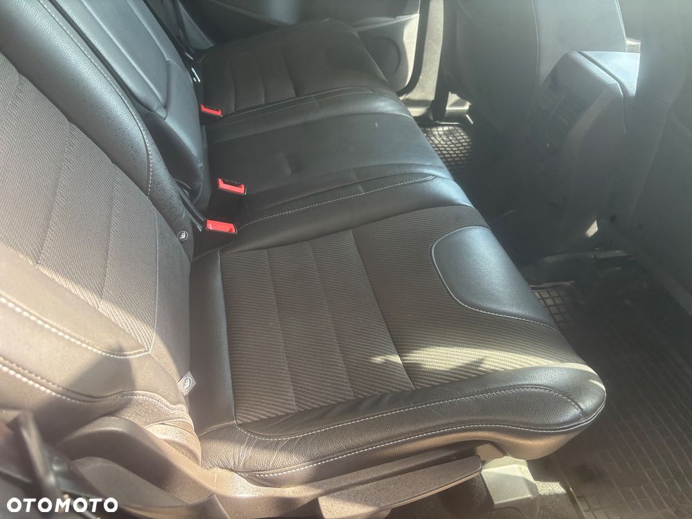 Ford Kuga 1.5 EcoBoost 2x4 Titanium - 15
