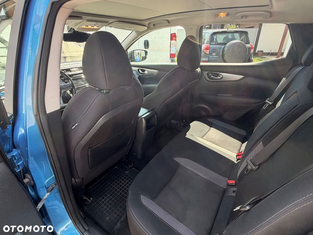 Nissan Qashqai 1.3 DIG-T N-Connecta - 22