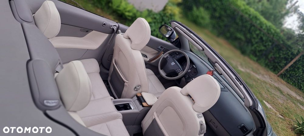 Volvo C70 - 15