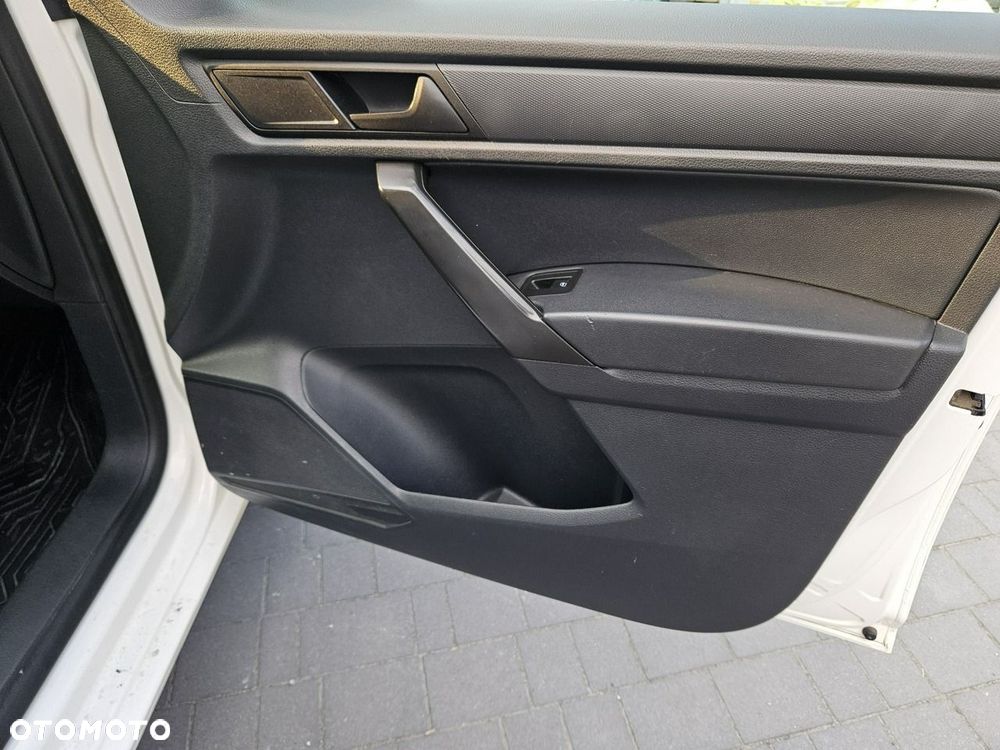 Volkswagen Caddy - 18