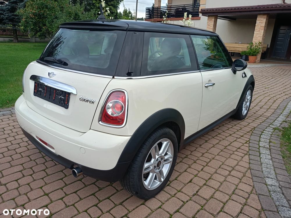 MINI Cooper 50 Camden - 5