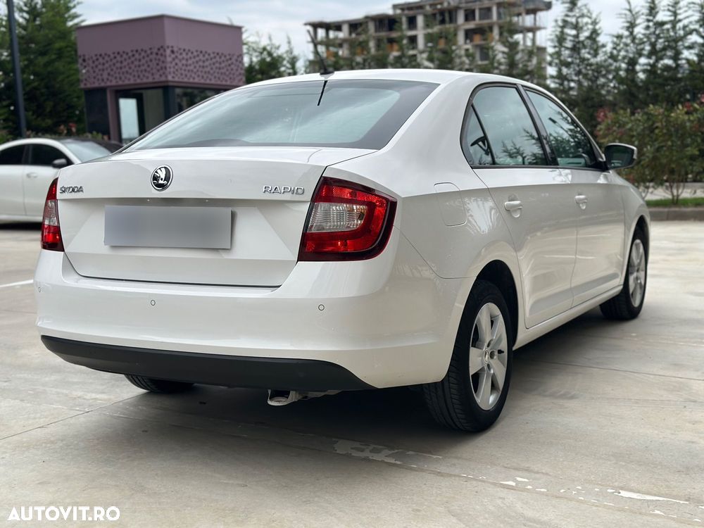 Skoda RAPID - 13