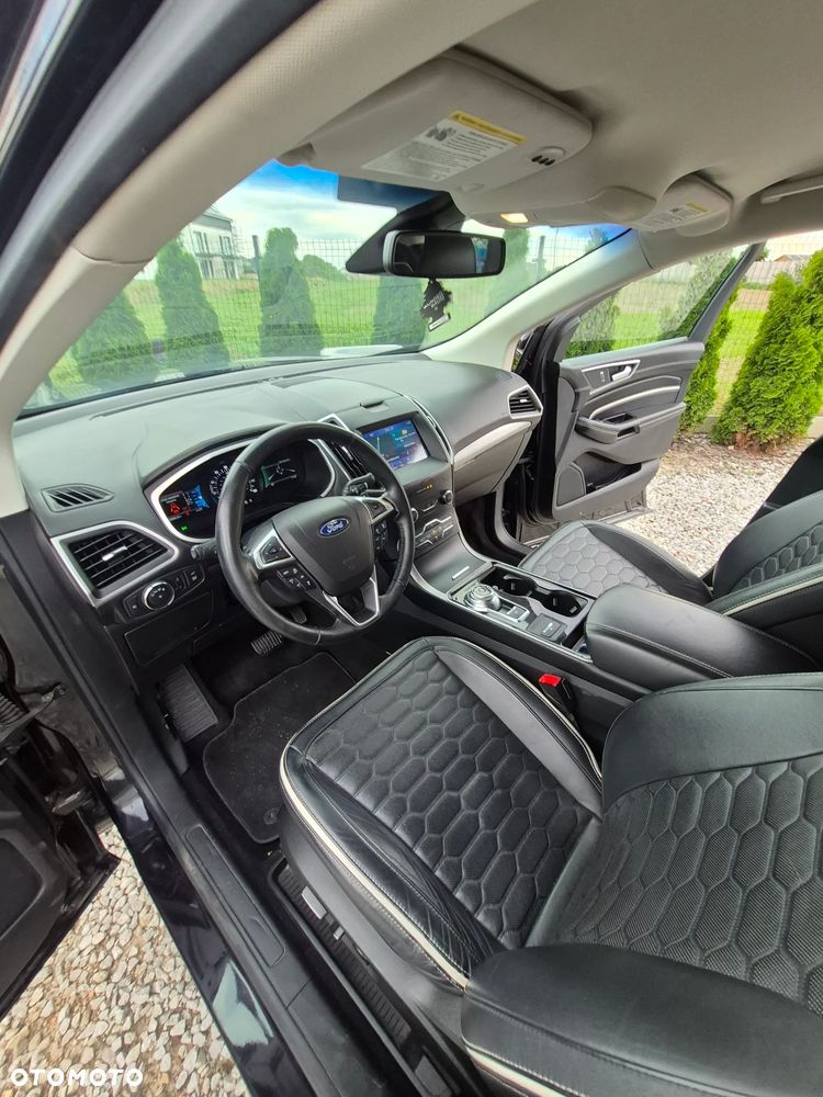 Ford Edge - 24