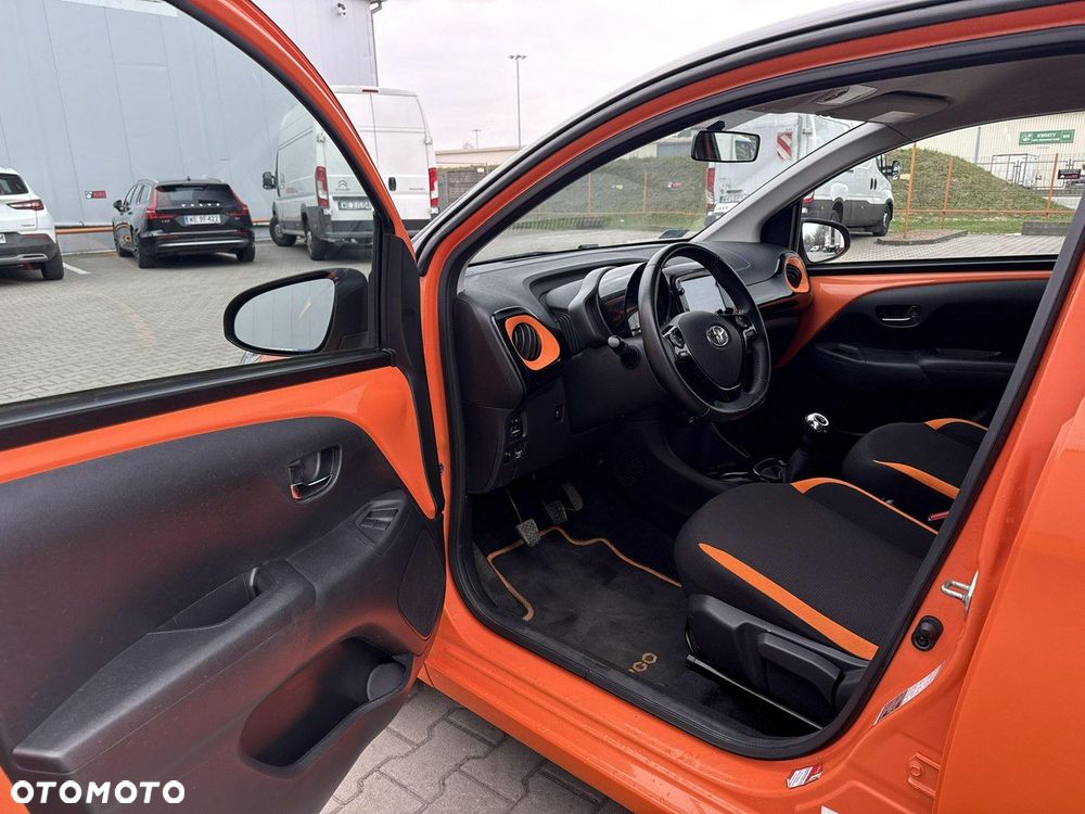 Toyota Aygo - 10