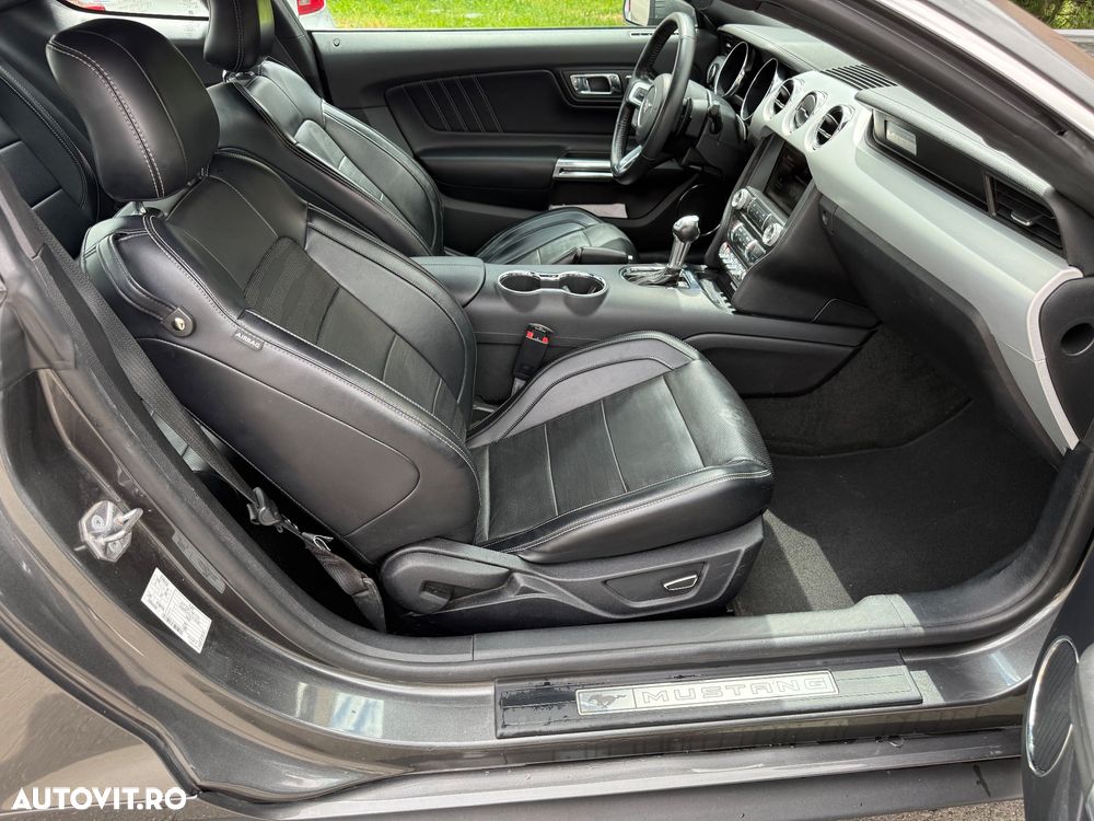 Ford Mustang 2.3 Eco Boost Aut. - 7