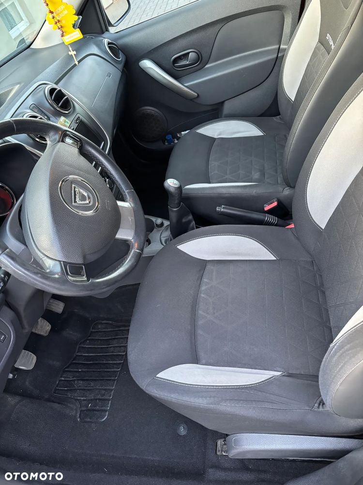Dacia Sandero Stepway 1.5 dCi Laureate - 11