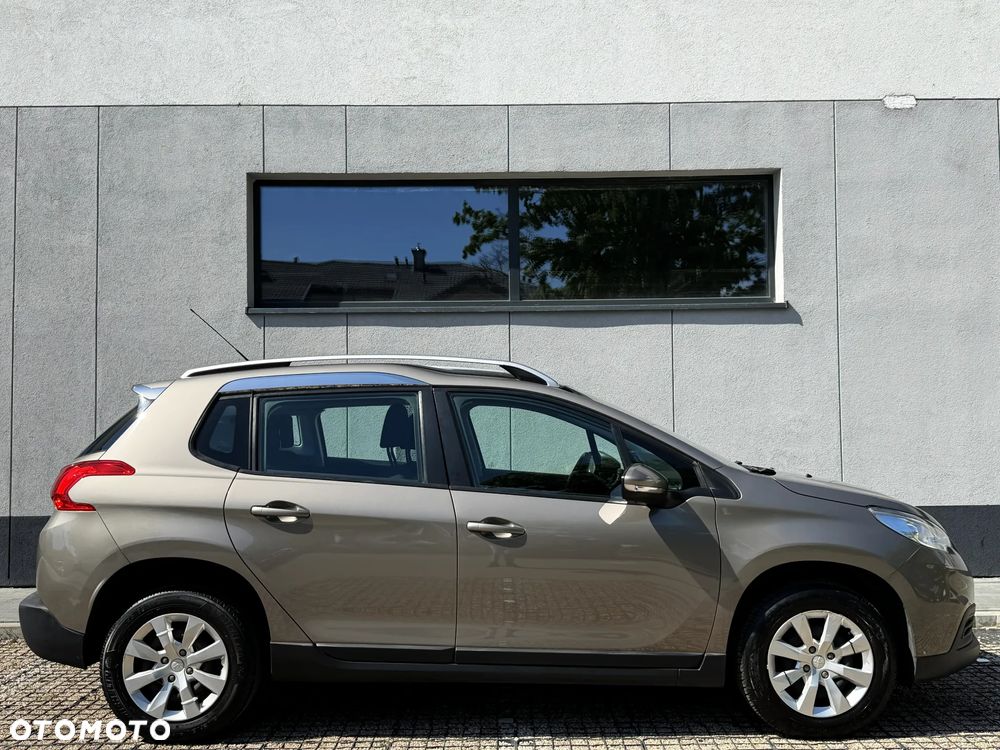 Peugeot 2008 1.2 VTi Allure - 6