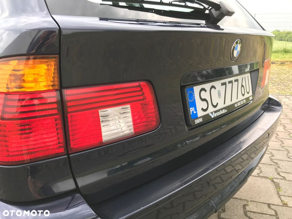 BMW Seria 5 - 18