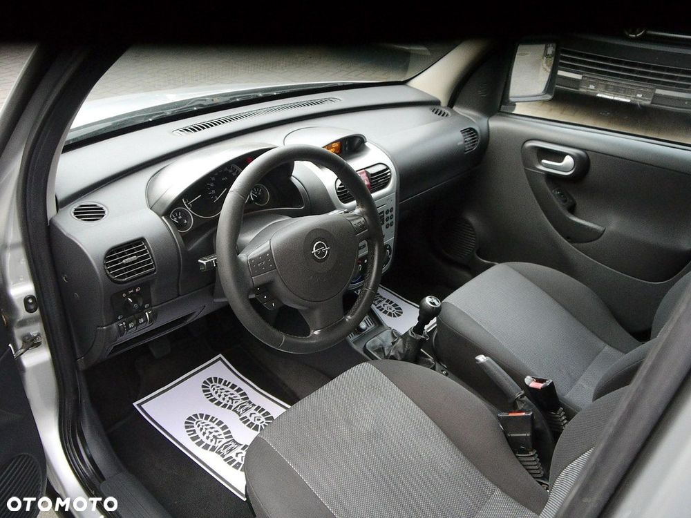 Opel Combo Tour Edition - 24