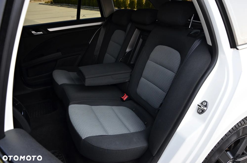 Skoda Superb 2.0 TDI Comfort - 32