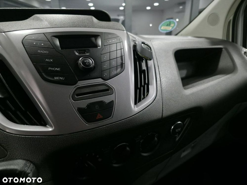Ford Transit Custom - 23