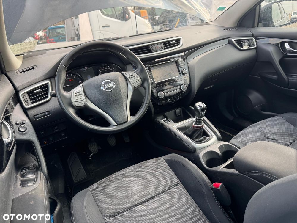 Nissan Qashqai 1.6 dCi Tekna S&S - 10