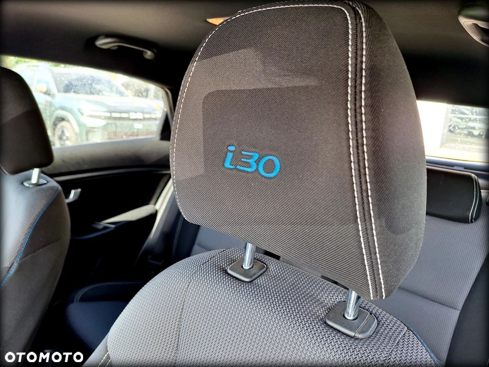 Hyundai i30 1.6 GDI BlueDrive Premium DCT - 14