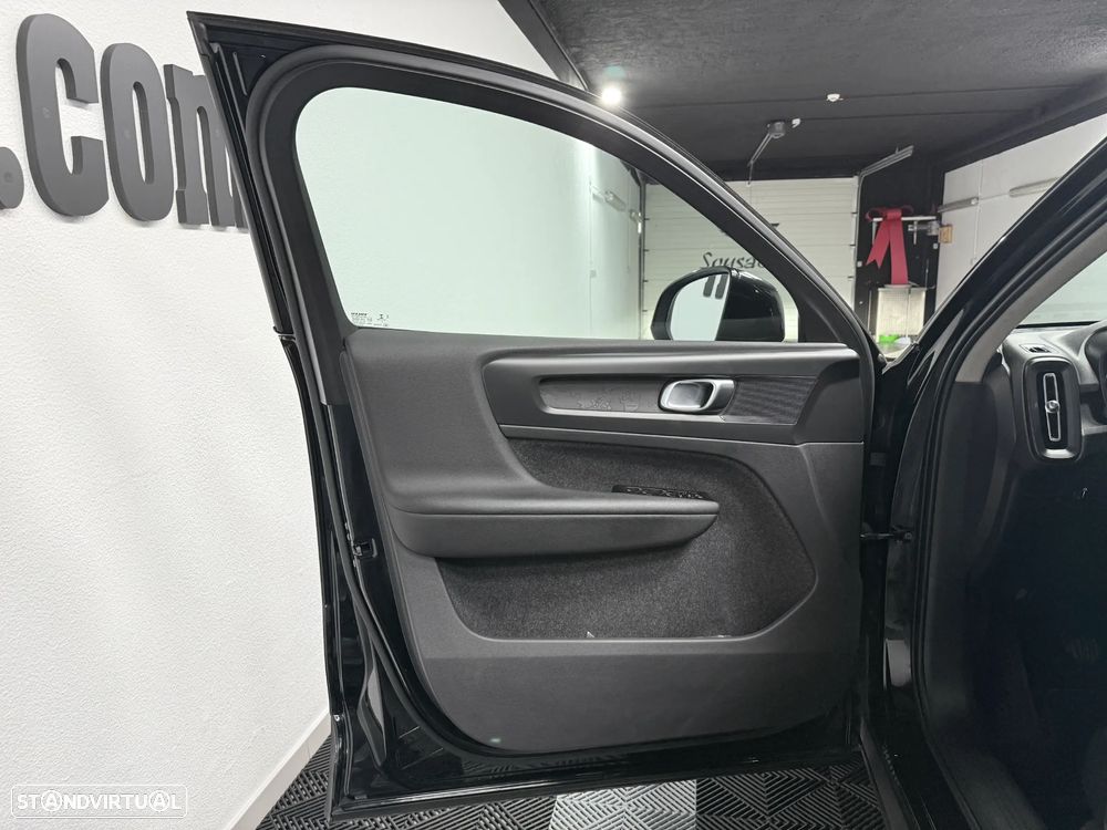 Volvo XC 40 1.5 T2 Momentum Plus - 12