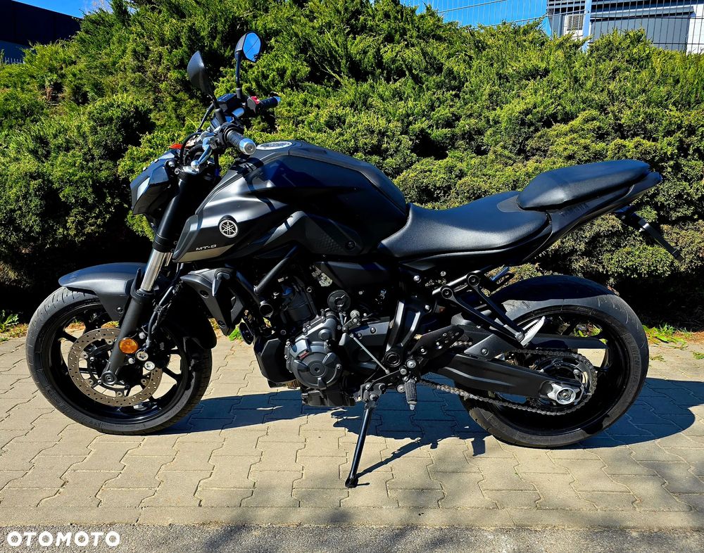 Yamaha MT - 2