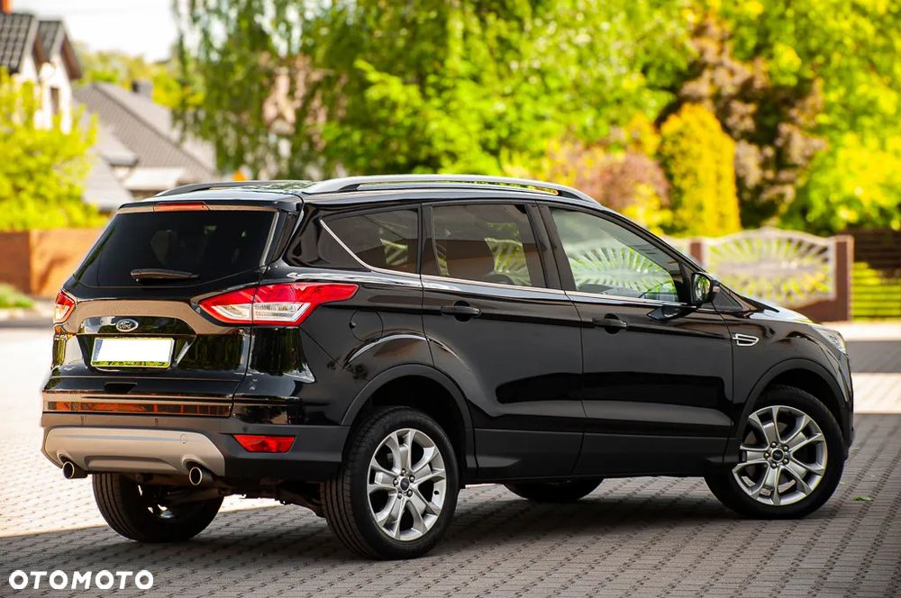 Ford Kuga 2.0 TDCi 4x4 Titanium - 17