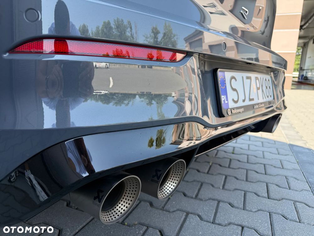 Volkswagen Golf 2.0 TSI 4Motion R DSG - 7