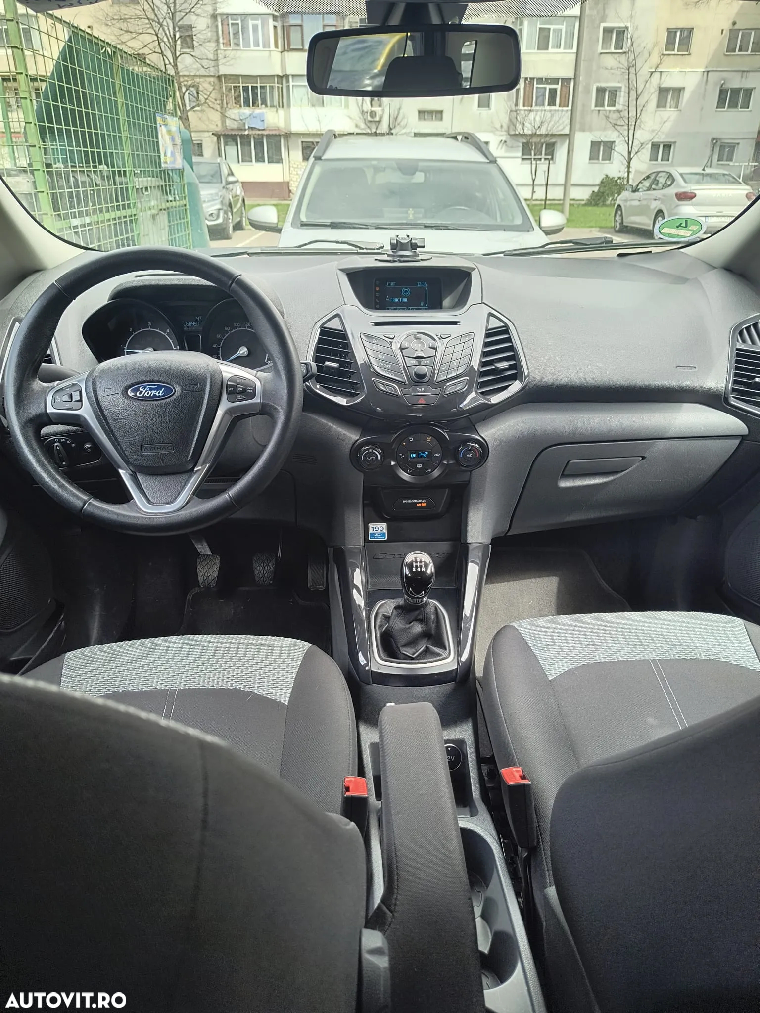 Ford EcoSport 1.5 TDCi Titanium - 9
