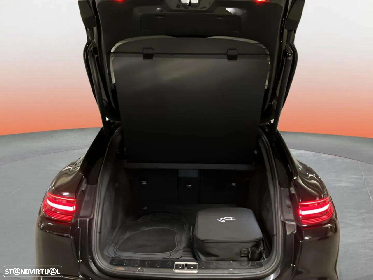 Porsche Panamera - 16