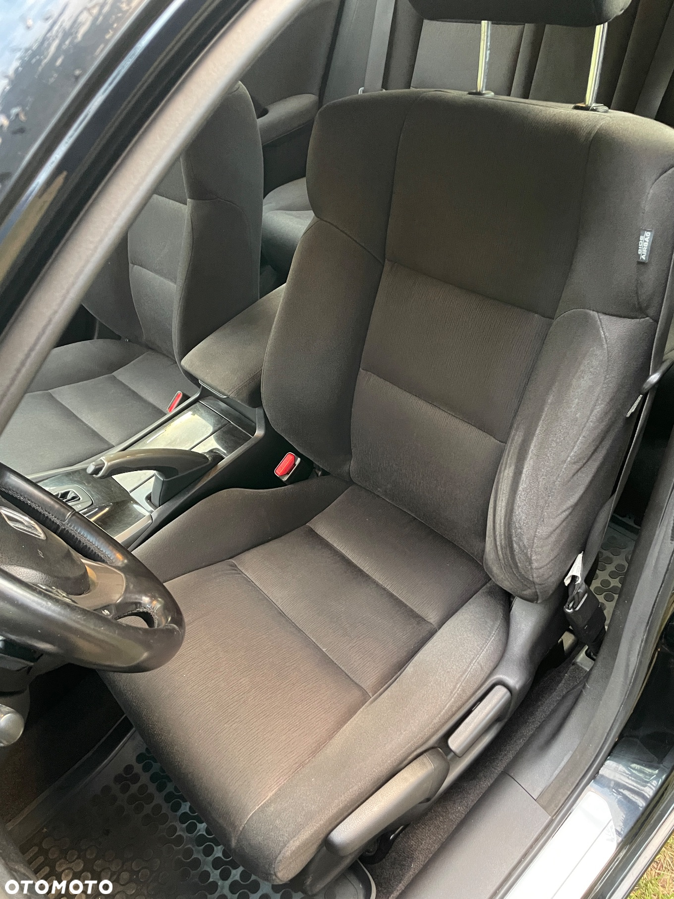 Honda Accord 2.0 Executive Nav - 14