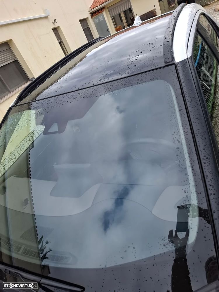 Toyota Yaris Cross 1.5 HDF Luxury - 10