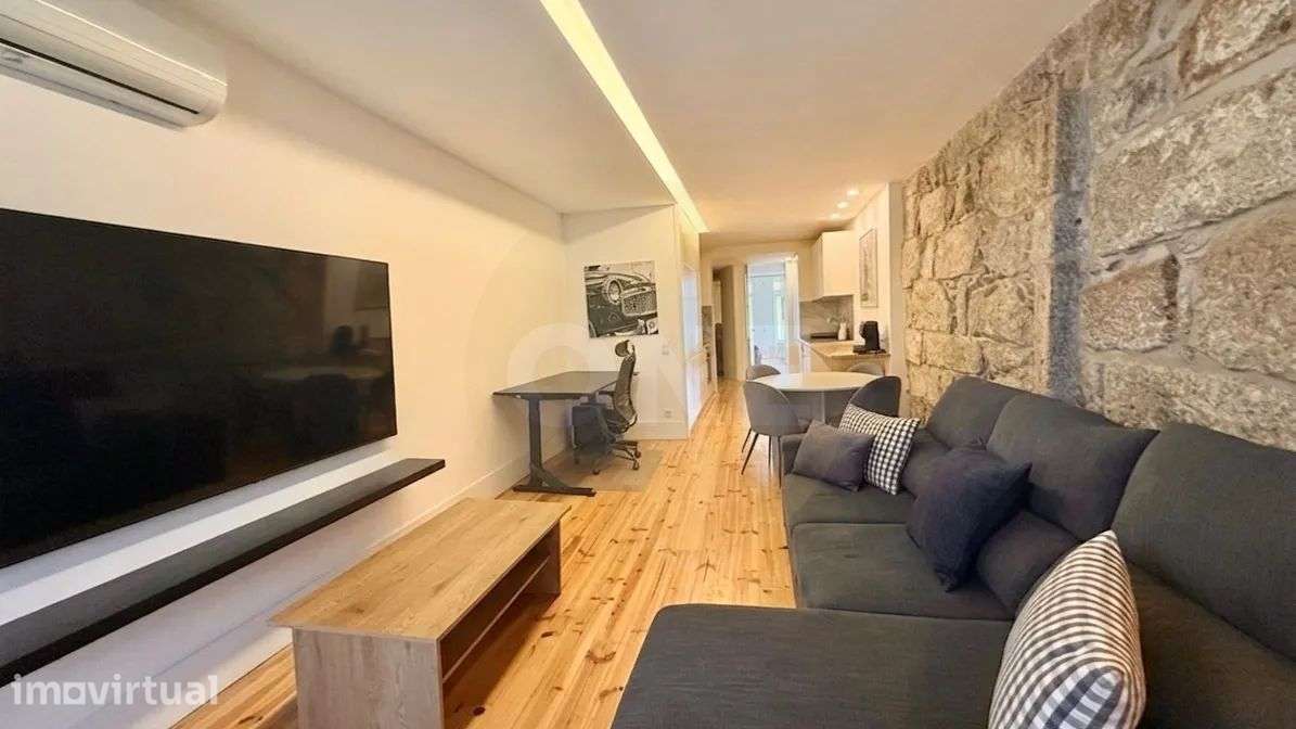 Apartamento T1 com terraço no Centro do Porto - Grande imagem: 2/15