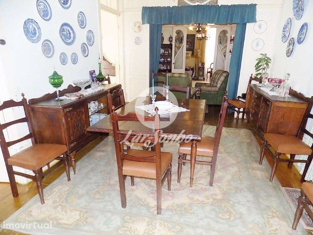 Moradia p/ restauro inserida num terreno de 328m2 na 2º linha de ma... - Grande imagem: 4/22