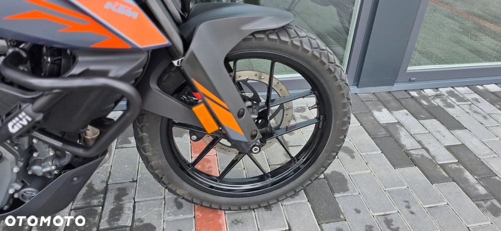KTM Adventure - 15