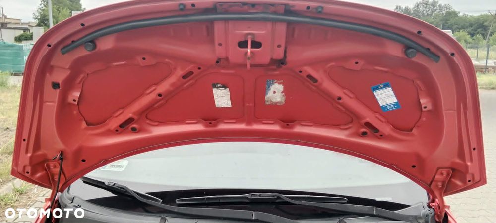 Hyundai i10 1.1 Base - 28
