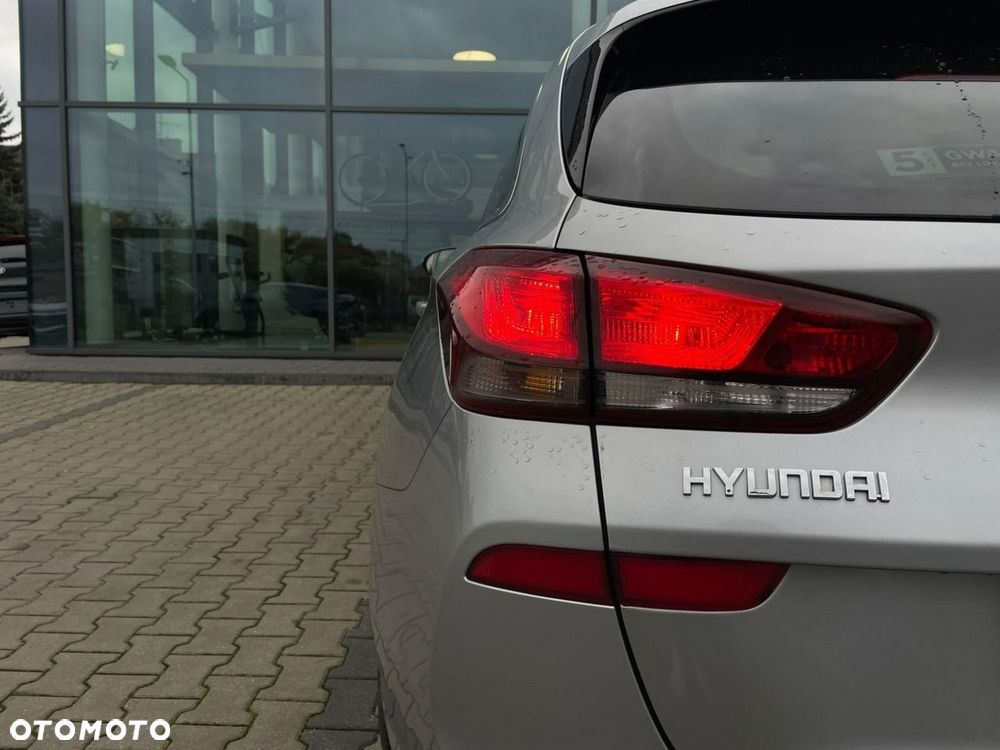 Hyundai i30 1.5 DPI Comfort - 9