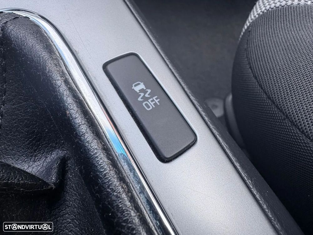 Chevrolet Cruze 1.6 LS - 48
