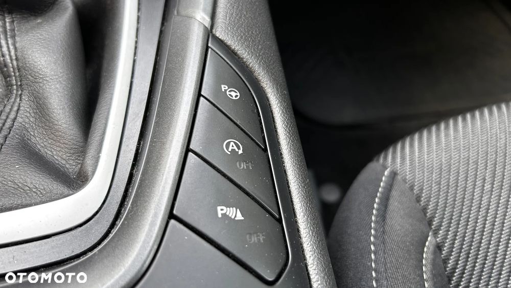 Ford Mondeo 2.0 TDCi Titanium PowerShift - 20
