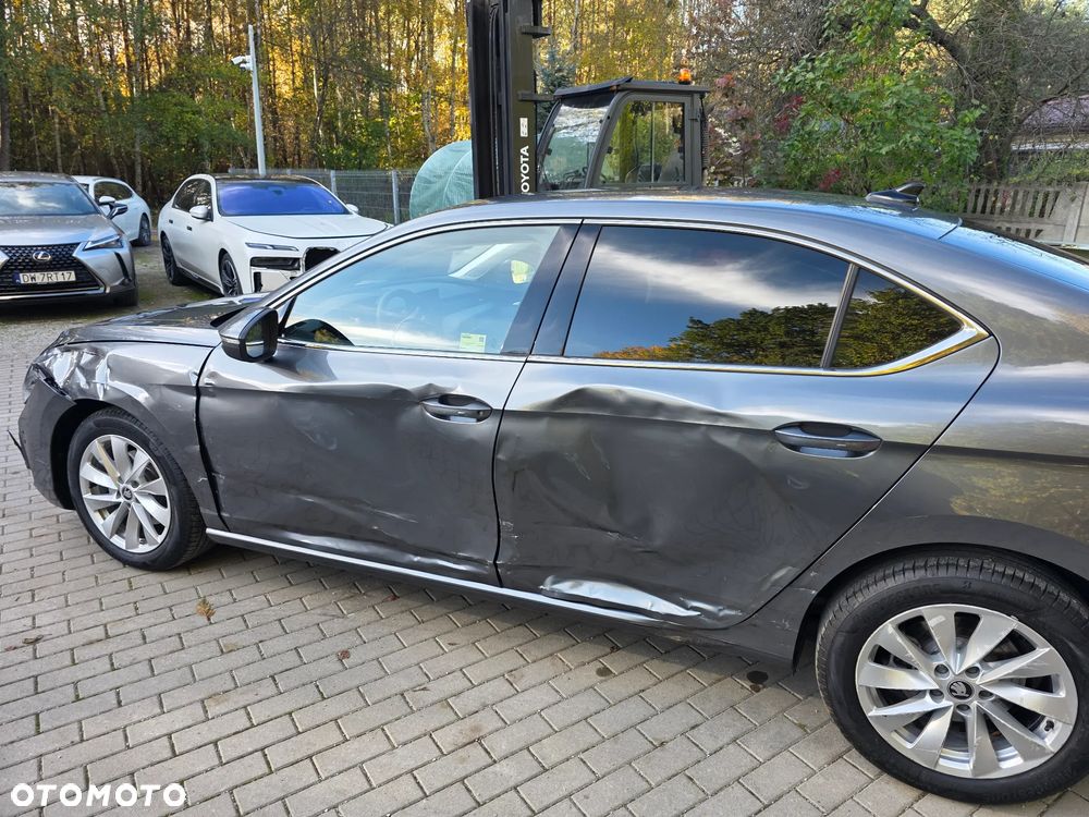 Skoda Superb 2026 photo 4