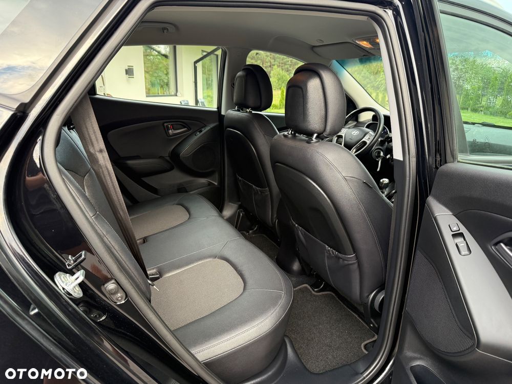 Hyundai ix35 1.6 2WD Fifa World Cup Edition - 15