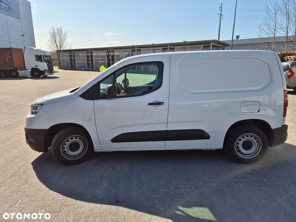 Toyota Proace City - 7