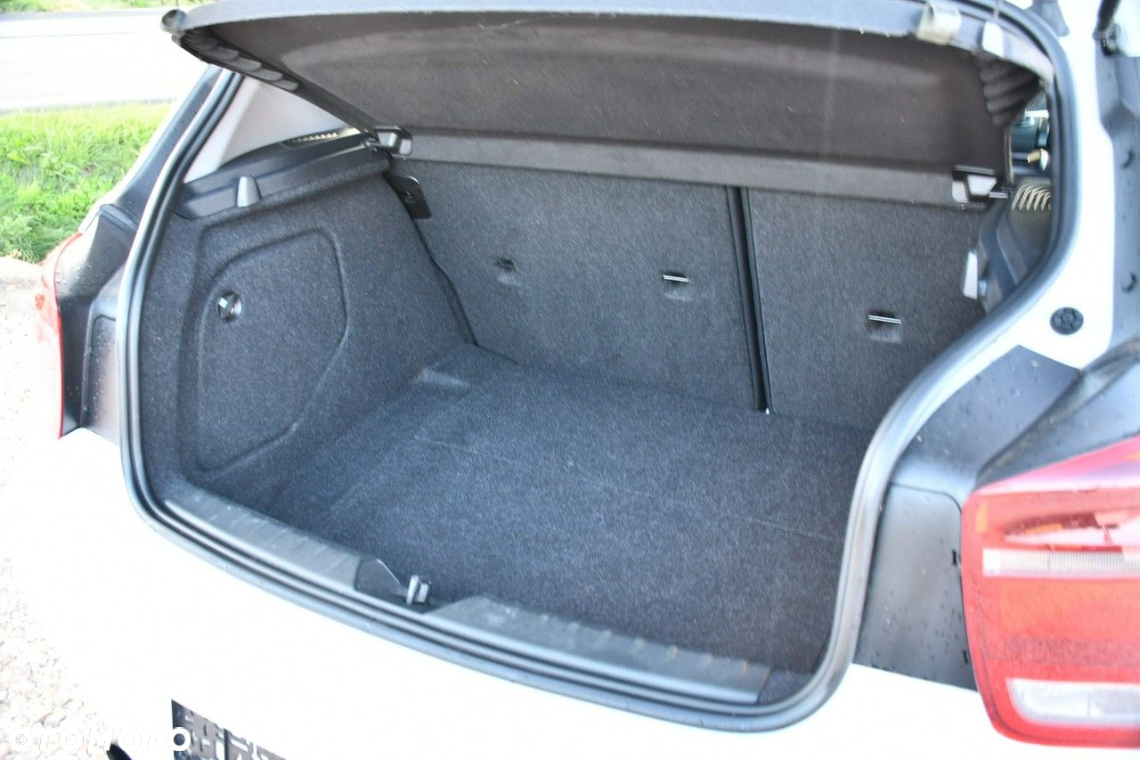 BMW Seria 1 - 15