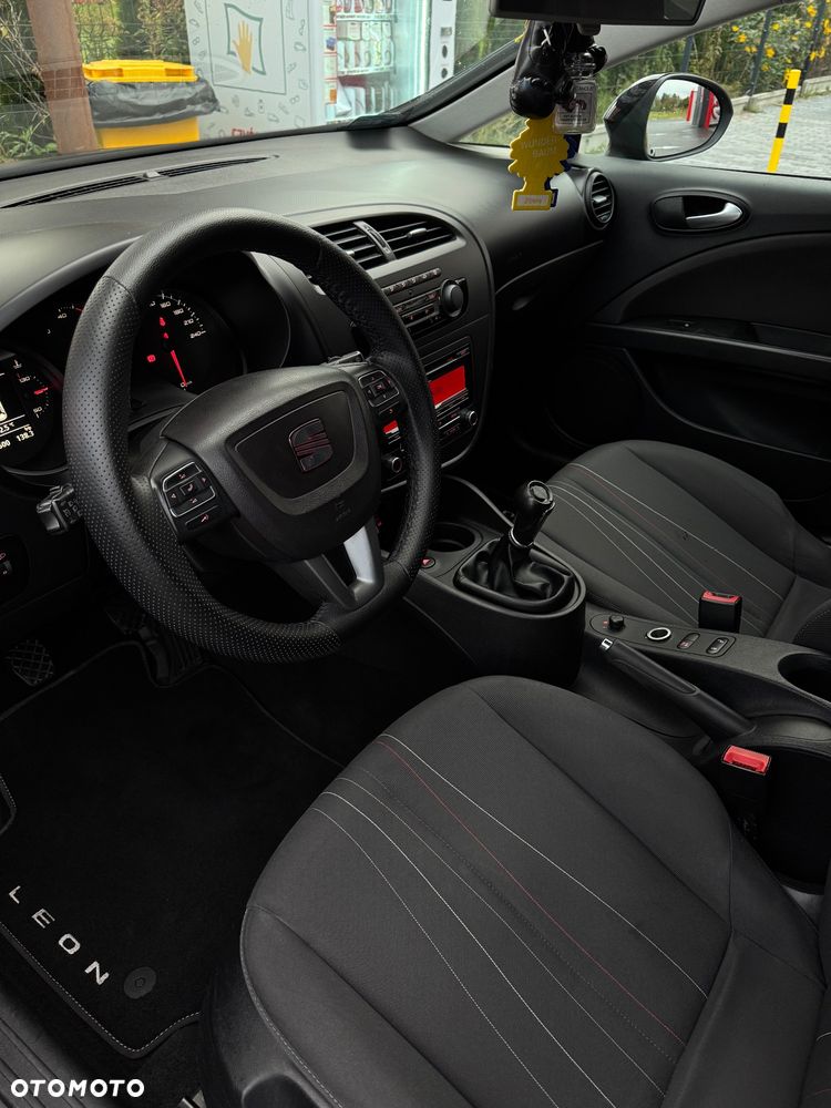 Seat Leon 1.6 TDI Style - 14