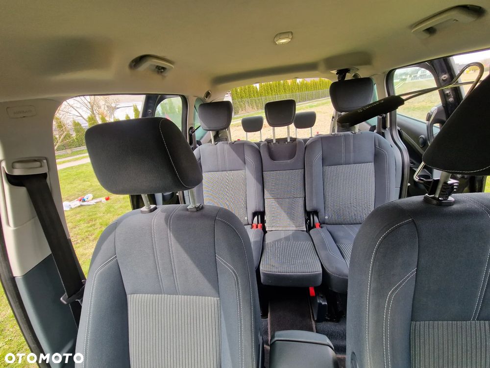 Ford Grand C-MAX 1.6 TDCi Titanium - 25