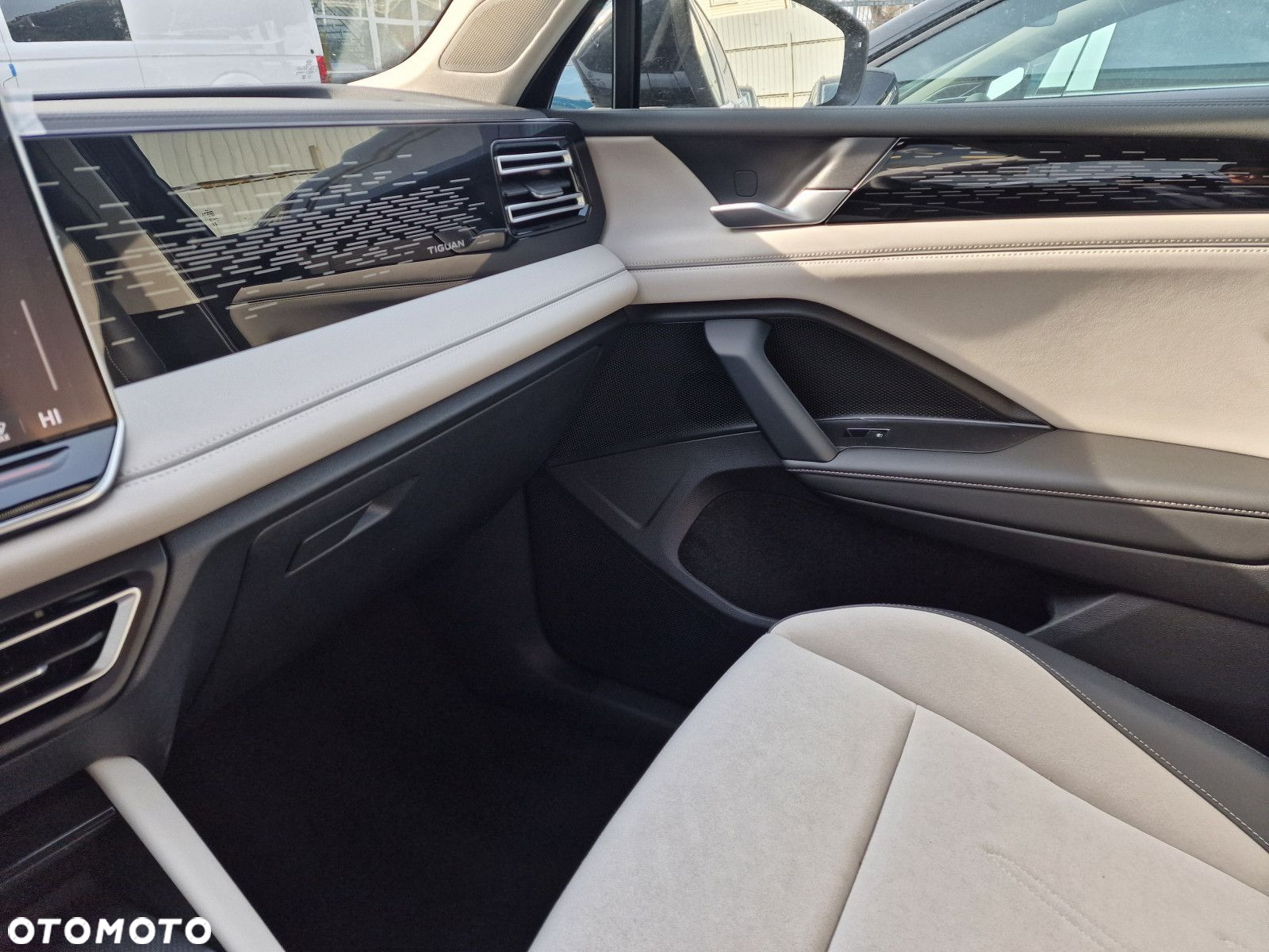 Volkswagen Tiguan 2.0 TDI Elegance DSG - 19
