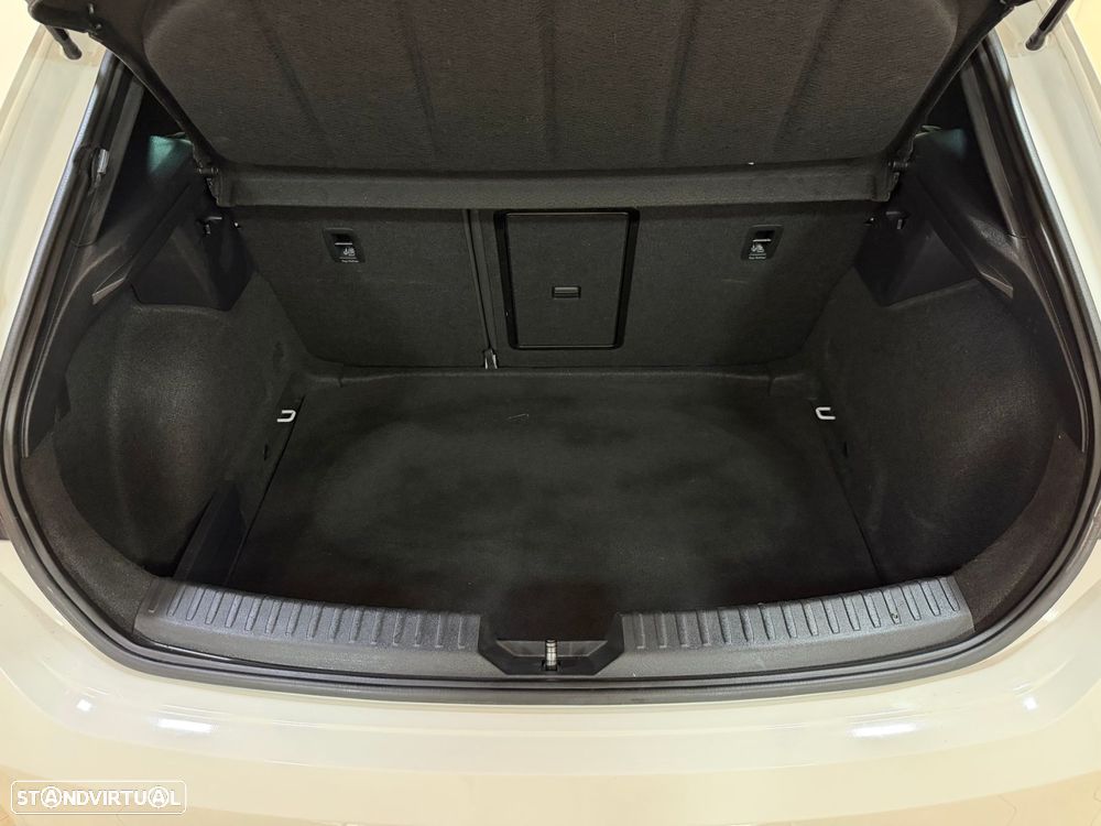 SEAT Leon 2.0 TDI FR - 13
