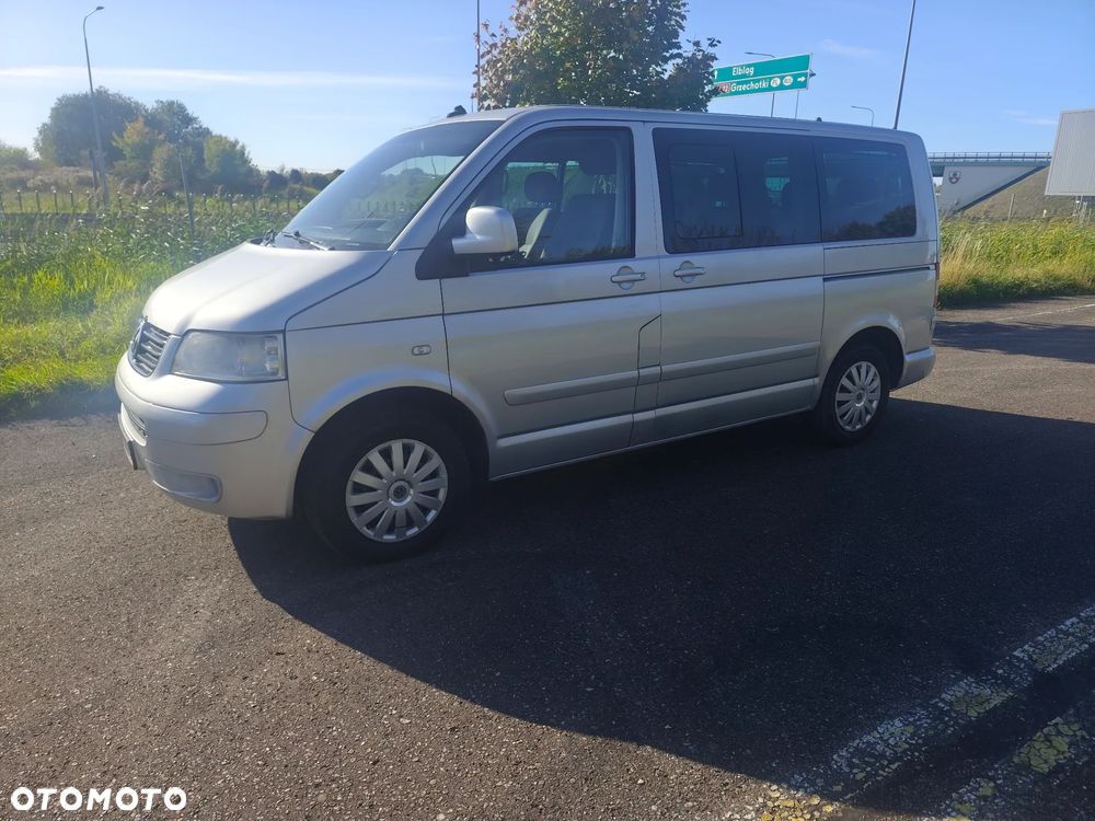 Volkswagen Multivan 2005 photo 2
