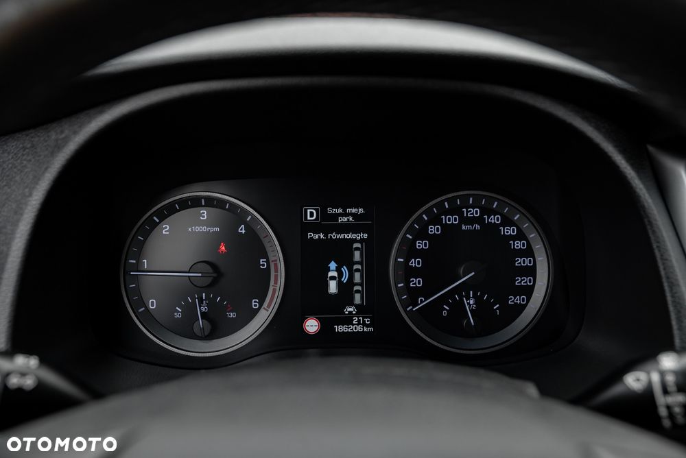 Hyundai Tucson 2.0 CRDi Premium 4WD - 39