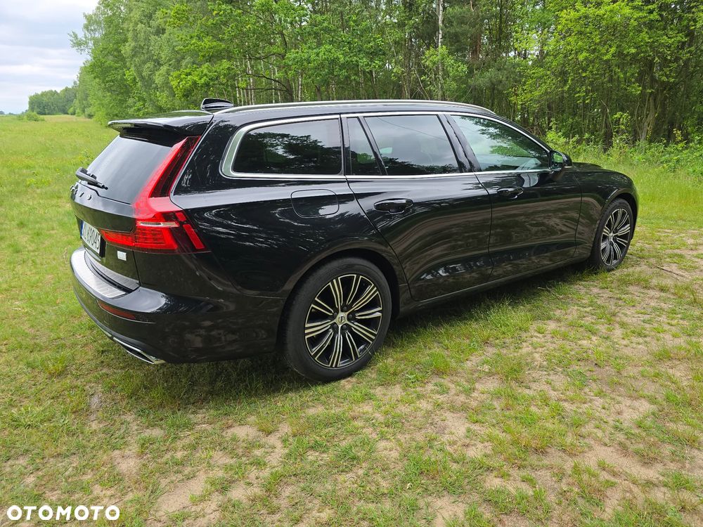 Volvo V60 T6 AWD Recharge Geartronic Inscription Expression - 3