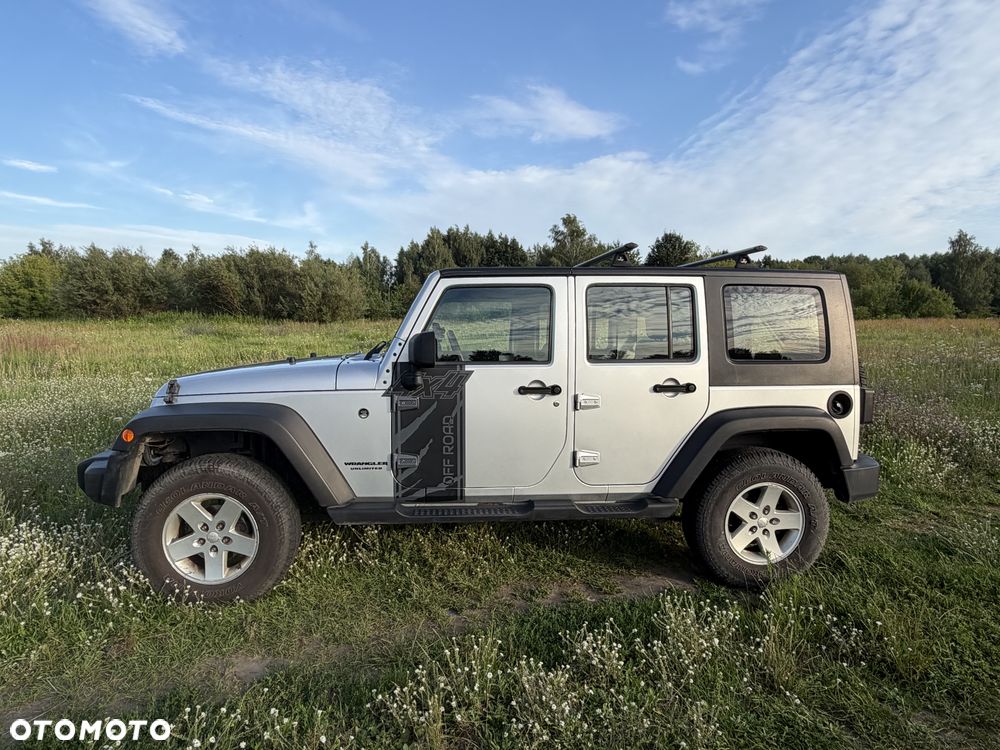 Jeep Wrangler Unlimited 2.8 CRD Sport - 5
