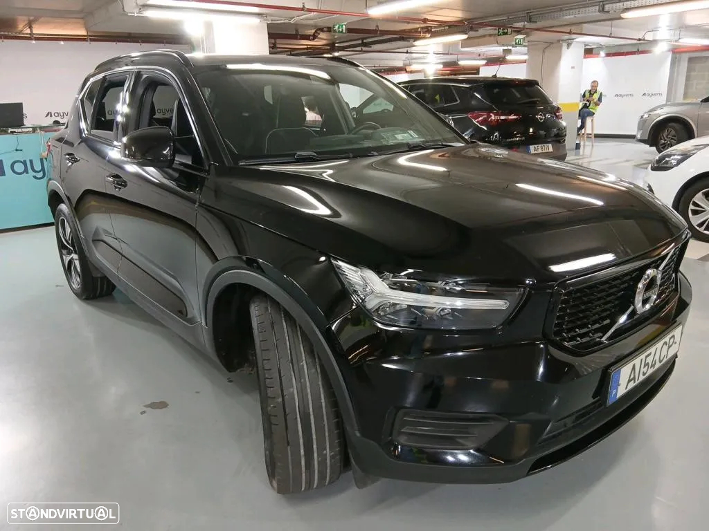 Volvo XC 40 1.5 T5 PHEV R-Design - 4