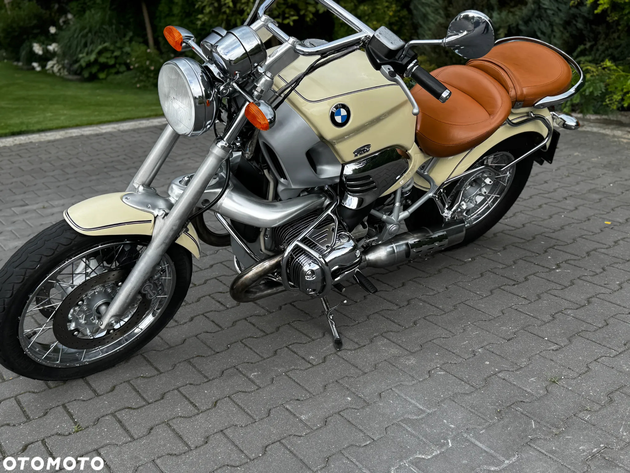 BMW R - 22