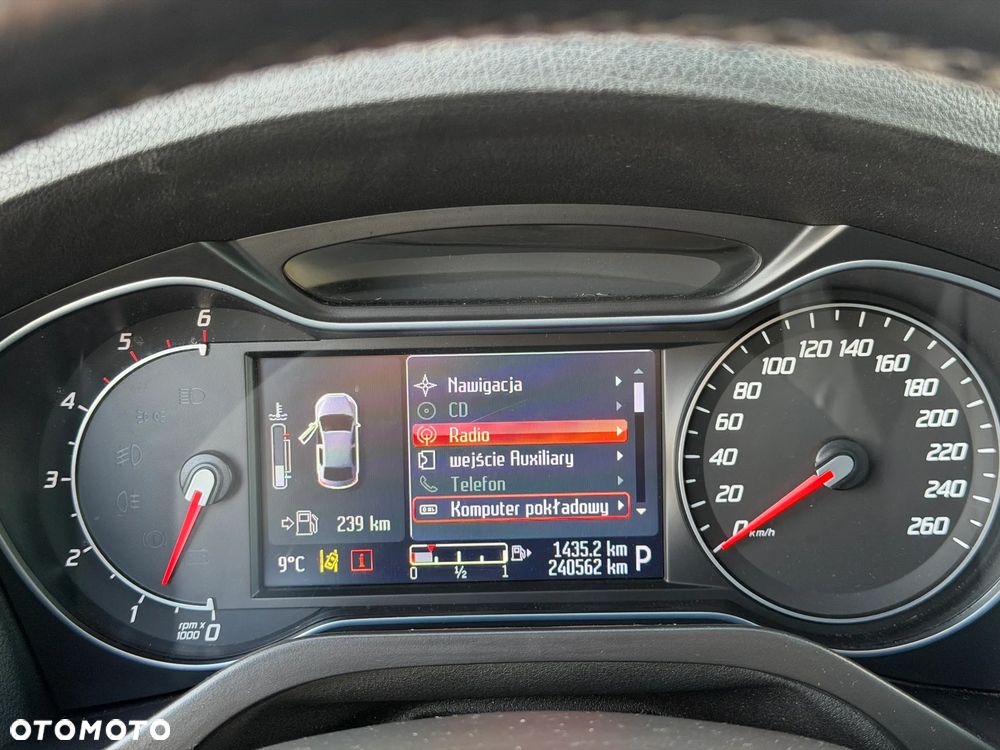 Ford Galaxy 2.0 TDCi DPF Titanium - 17