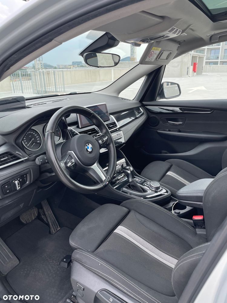 BMW Seria 2 218i Sport Line - 2