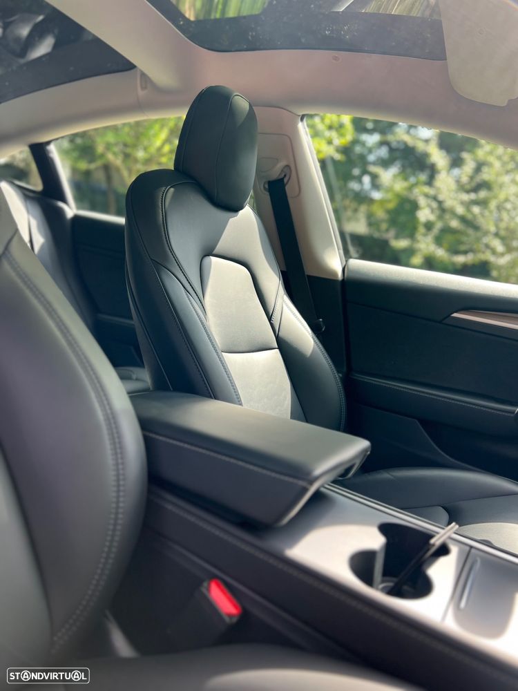 Tesla Model 3 Standard Range Plus RWD - 12