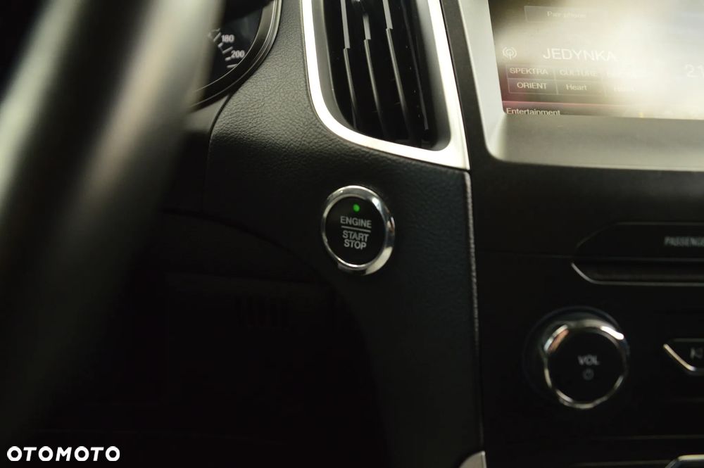 Ford S-Max 2.0 TDCi 4WD Titanium - 30